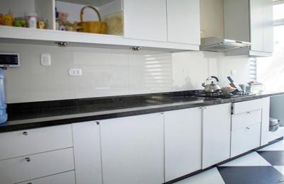 VENTA DE CASA DE 3 PISOS EN PIMENTEL